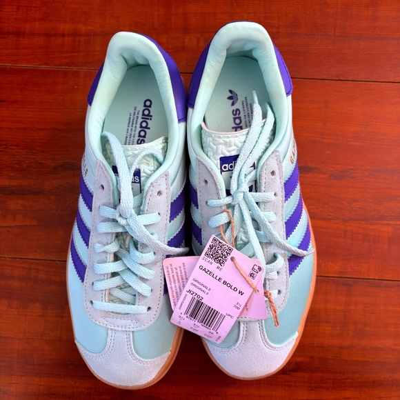 Adidas Gazelle Women's Sneakers - Light Blue & Purple with Tan Sole (w/out box) - Picture 6 of 7